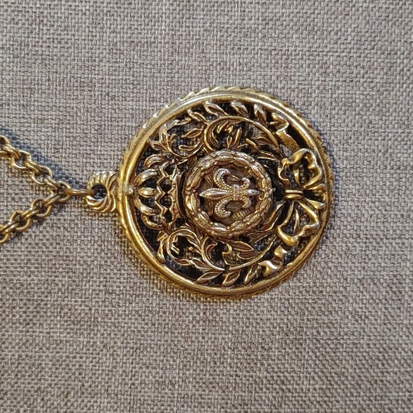 Coro Jewelry - Vintage Signed Coro Fleur de Lis Pendant with Chain